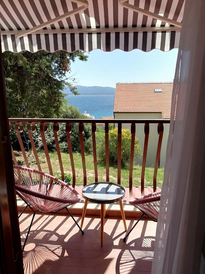 Apartman Sesna Bol Buitenkant foto